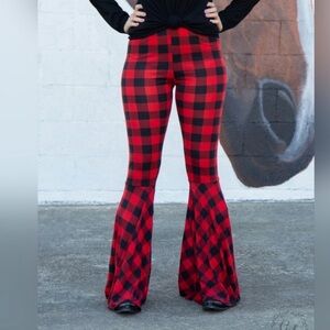 NEW! Southern Stitch Buffalo Plaid High Rise Bell Bottoms Pant Women’s size Med